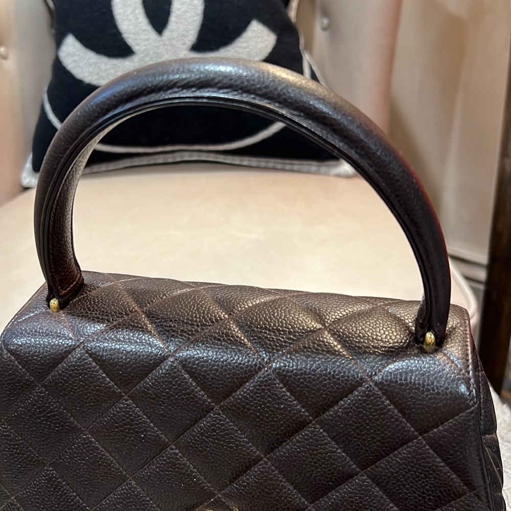 Chanel Vintage Bag - Picture 3 of 16